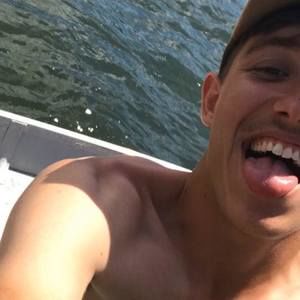 Meet your Posher, Tyler